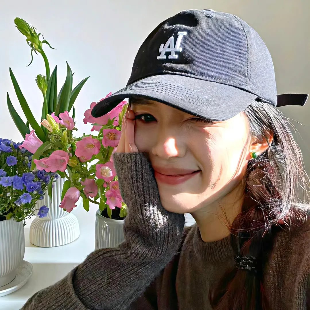 他不是我